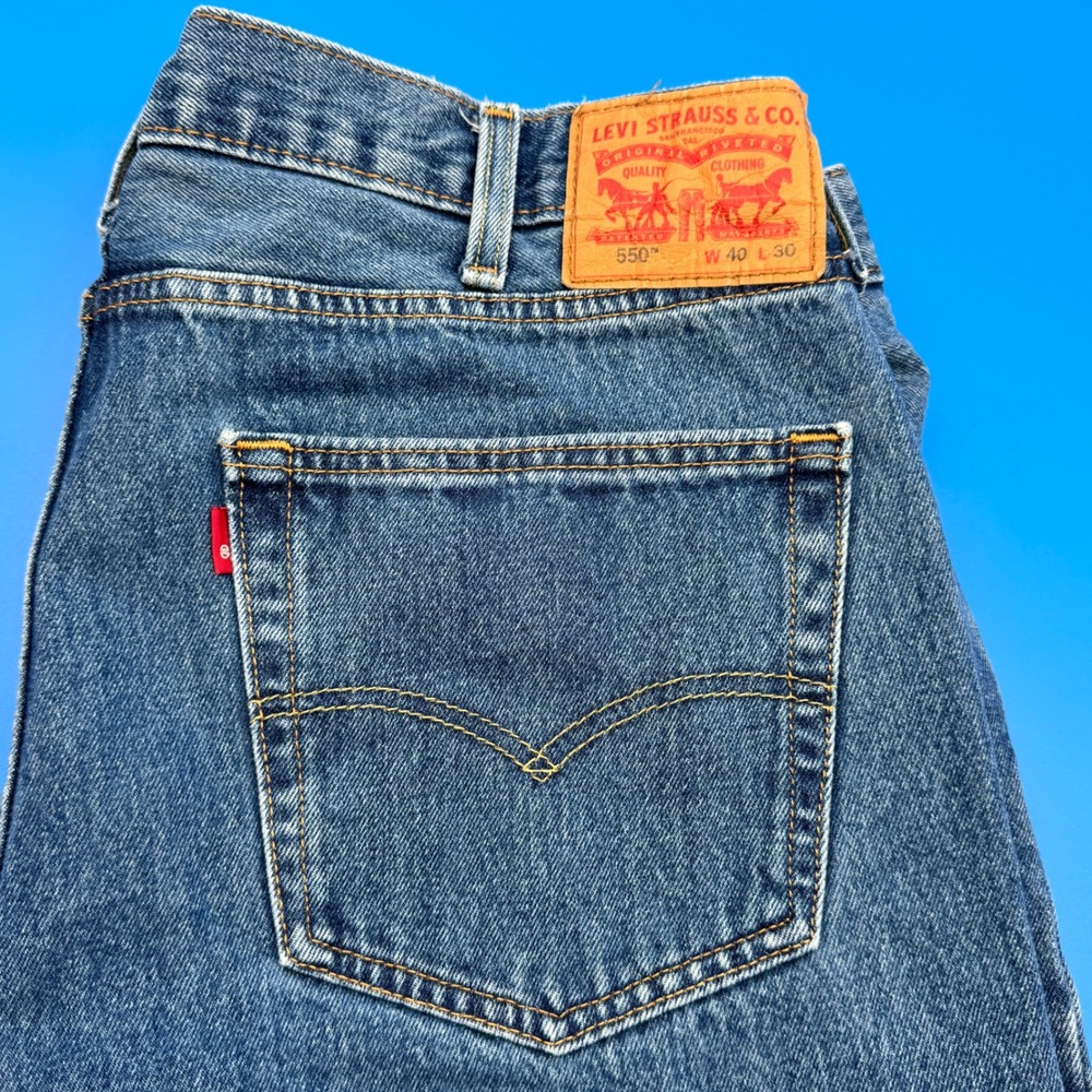 Levi Strauss 550 Relaxed Fit Jeans Mens W40 L30 Stonewash BlueStraight Leg